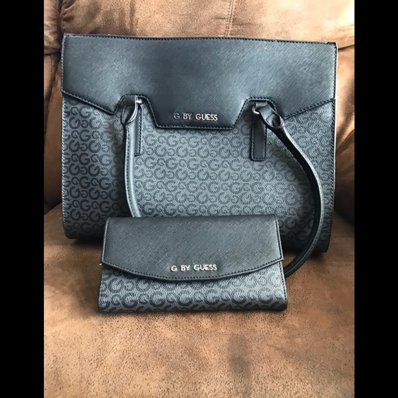 guess handbags and wallets